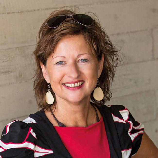 Stefanie Mendes Candido